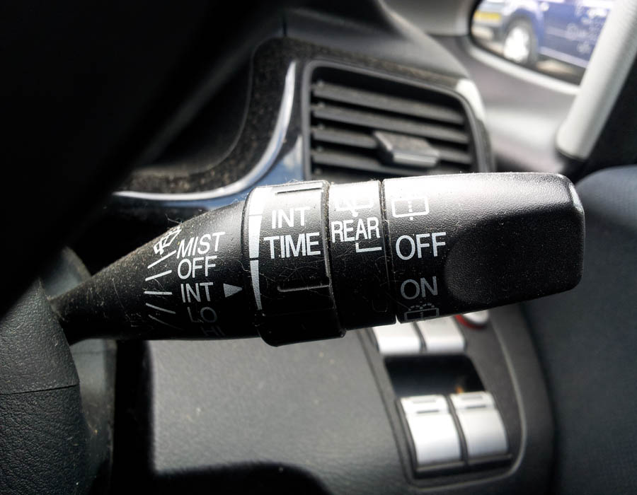 Honda FRV I-VTEC SE wiper-stalk-switch